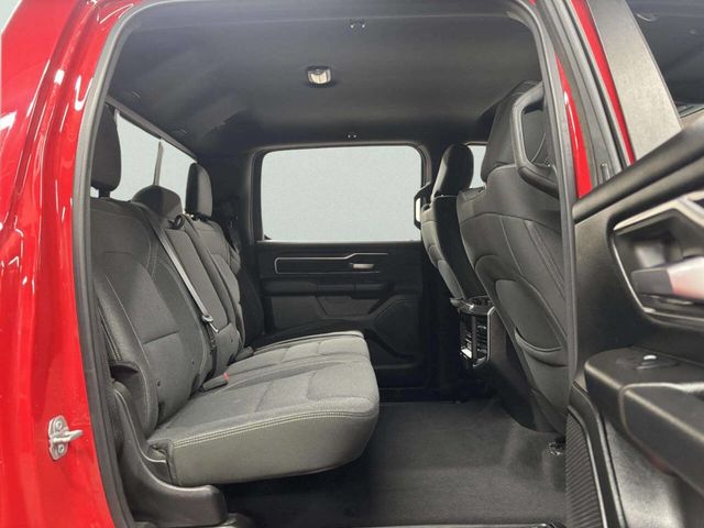 2019 Ram 1500 Big Horn 4x4 Crew Cab 5'7" Box - 22984890 - 16