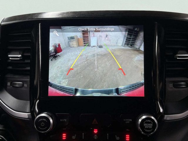 2019 Ram 1500 Big Horn 4x4 Crew Cab 5'7" Box - 22984890 - 23