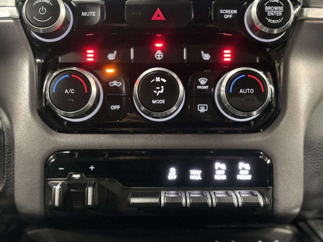 2019 Ram 1500 Big Horn 4x4 Crew Cab 5'7" Box - 22984890 - 24