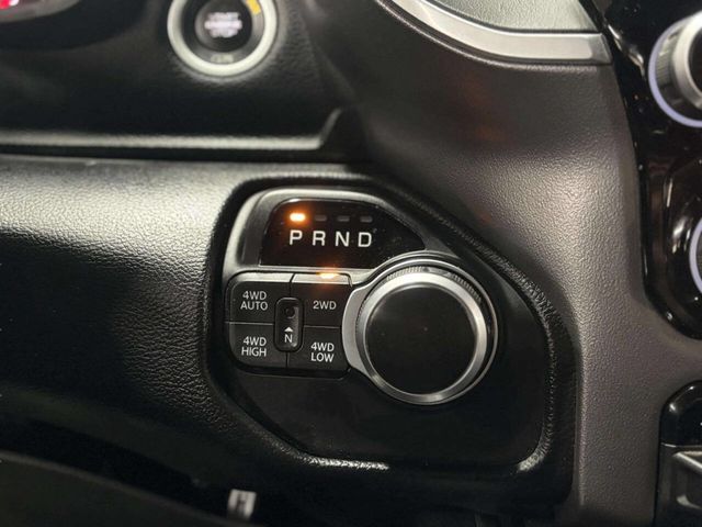 2019 Ram 1500 Big Horn 4x4 Crew Cab 5'7" Box - 22984890 - 26