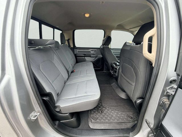 2019 Ram 1500 Big Horn 4x4 Crew Cab 5'7" Box - 23012255 - 23