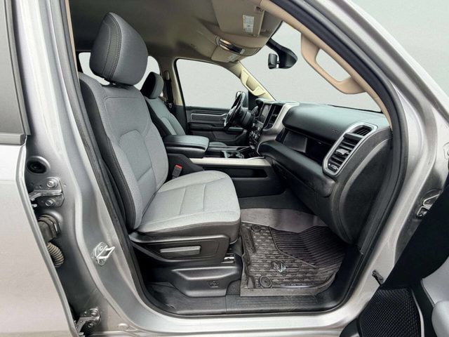 2019 Ram 1500 Big Horn 4x4 Crew Cab 5'7" Box - 23012255 - 27