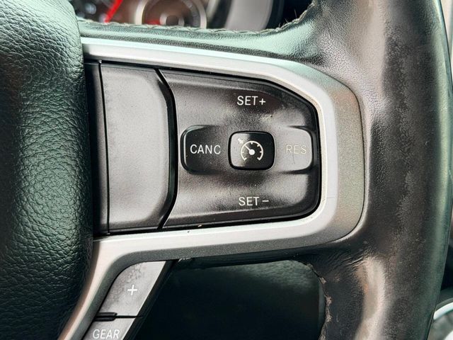 2019 Ram 1500 Big Horn 4x4 Crew Cab 5'7" Box - 23012255 - 29