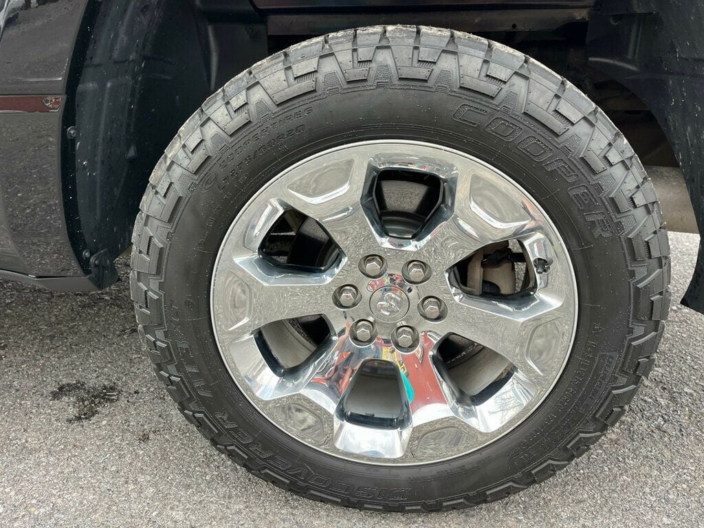2019 Ram 1500 Big Horn 4x4 Crew Cab 5'7" Box - 23004073 - 12