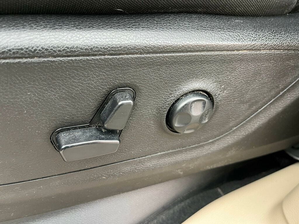 2019 Ram 1500 Big Horn 4x4 Crew Cab 5'7" Box - 23004073 - 25