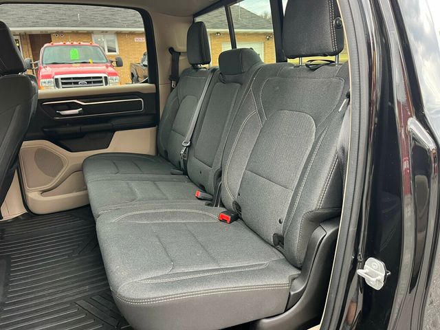 2019 Ram 1500 Big Horn 4x4 Crew Cab 5'7" Box - 23004073 - 28