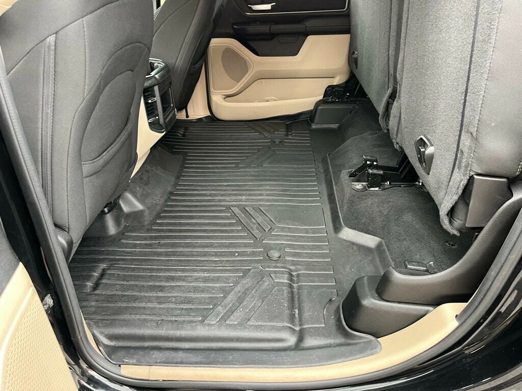 2019 Ram 1500 Big Horn 4x4 Crew Cab 5'7" Box - 23004073 - 31