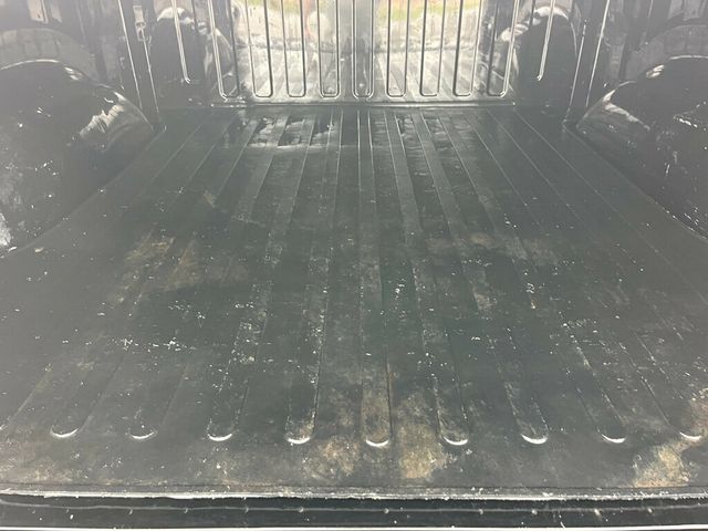 2019 Ram 1500 Big Horn 4x4 Crew Cab 5'7" Box - 23004073 - 37