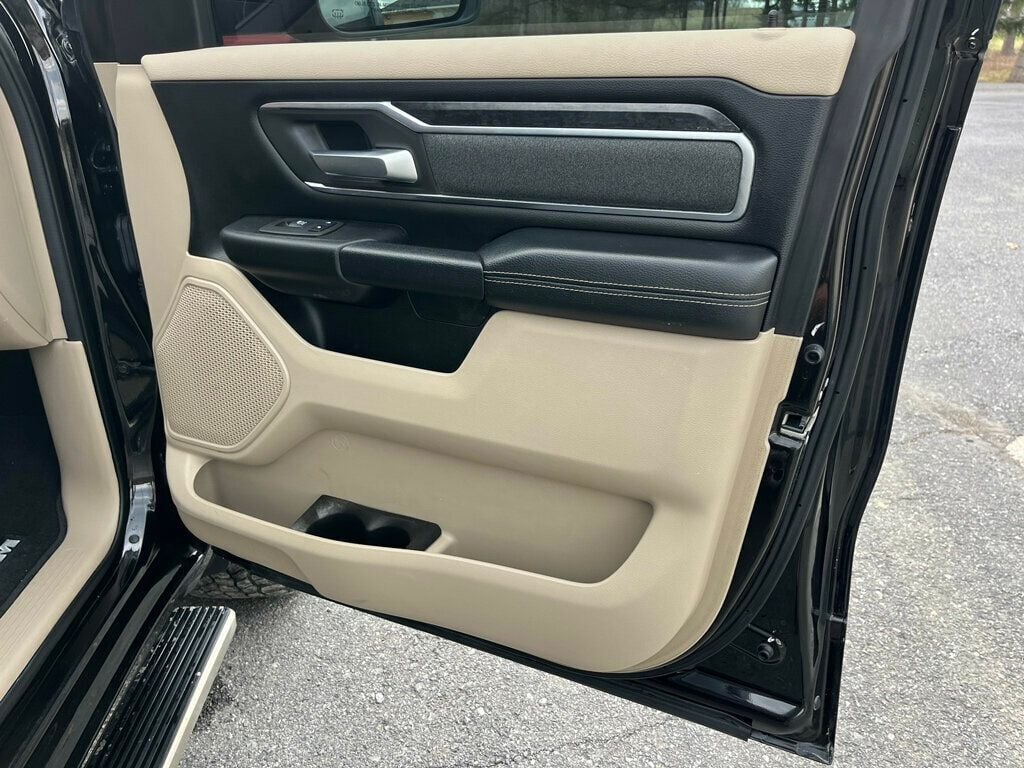 2019 Ram 1500 Big Horn 4x4 Crew Cab 5'7" Box - 23004073 - 43