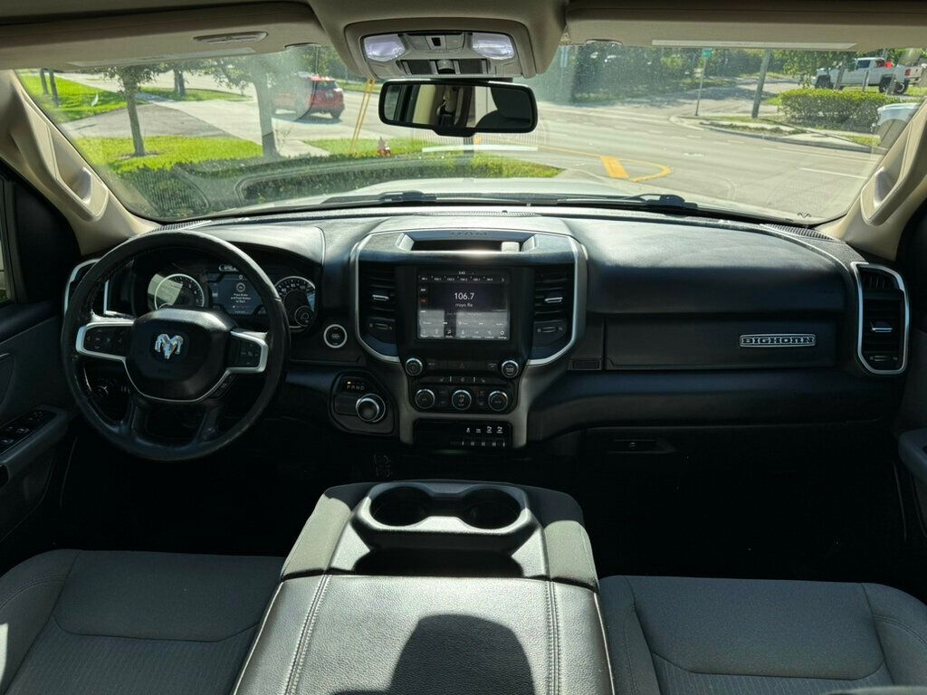 2019 Ram 1500 Big Horn 4x4 Crew Cab 6'4" Box - 22937596 - 8