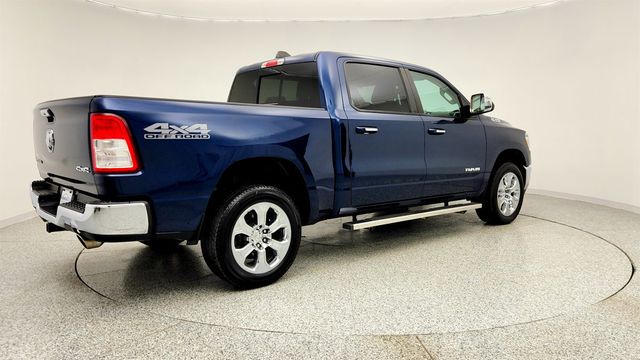 2019 Ram 1500 Big Horn 4x4 Crew Cab 6'4" Box - 23038384 - 4