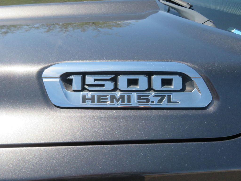 2019 Ram 1500 BIGHORN CREWCAB 4X4 HEMI EXTRA CLEAN  - 22920559 - 12