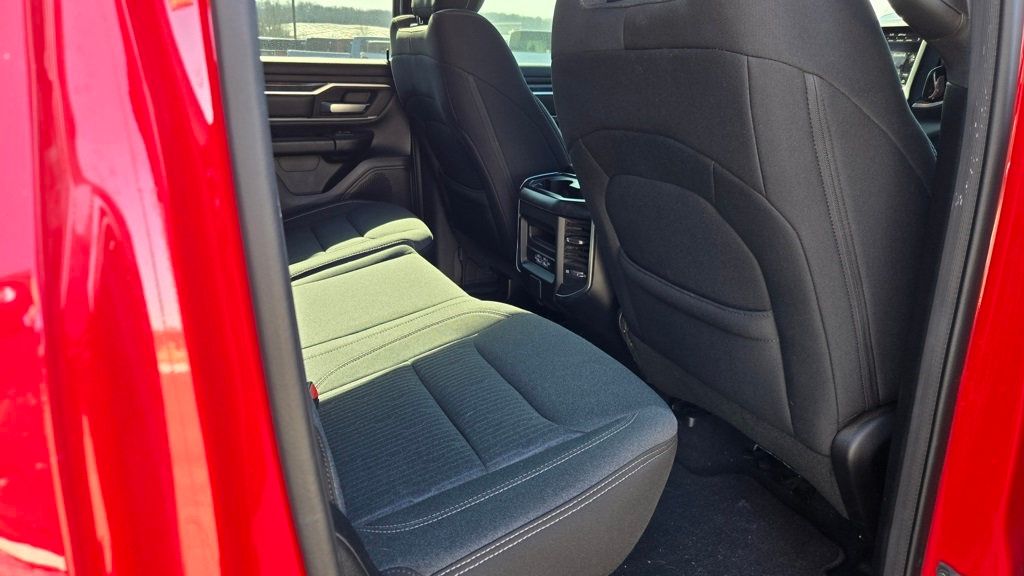 2019 Ram 1500 Big Horn Level 2 Night Edition - 22983360 - 21