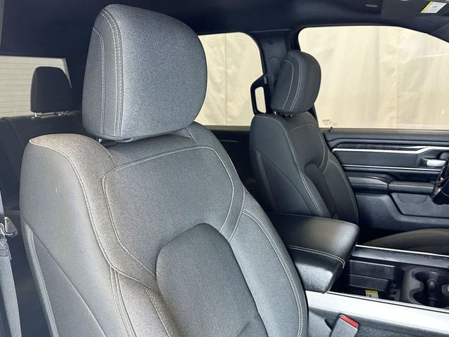 2019 Ram 1500 Big Horn/Lone Star 4x2 Crew Cab 5'7" Box - 23068119 - 21