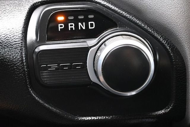 2019 Ram 1500 Big Horn/Lone Star 4x2 Crew Cab 5'7" Box - 23062527 - 23