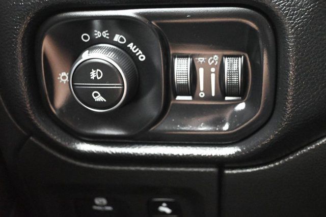 2019 Ram 1500 Big Horn/Lone Star 4x2 Crew Cab 5'7" Box - 23062527 - 24