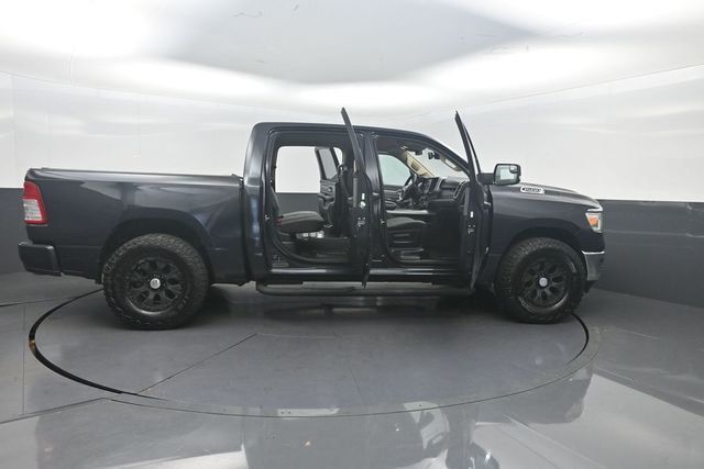 2019 Ram 1500 Big Horn/Lone Star 4x2 Crew Cab 5'7" Box - 23062527 - 33