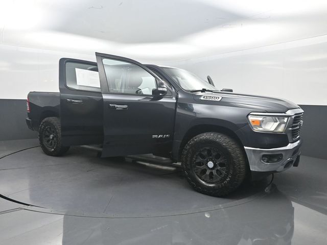 2019 Ram 1500 Big Horn/Lone Star 4x2 Crew Cab 5'7" Box - 23062527 - 34