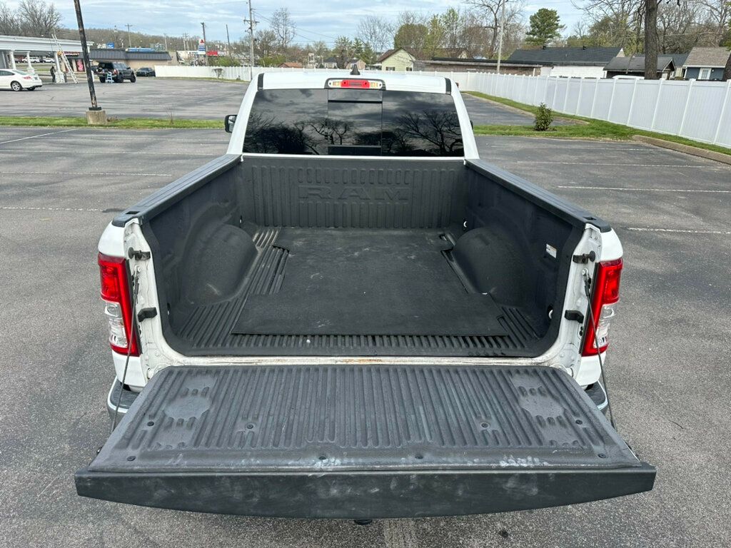 2019 Ram 1500 Big Horn/Lone Star 4x2 Crew Cab 6'4" Box - 22376134 - 16