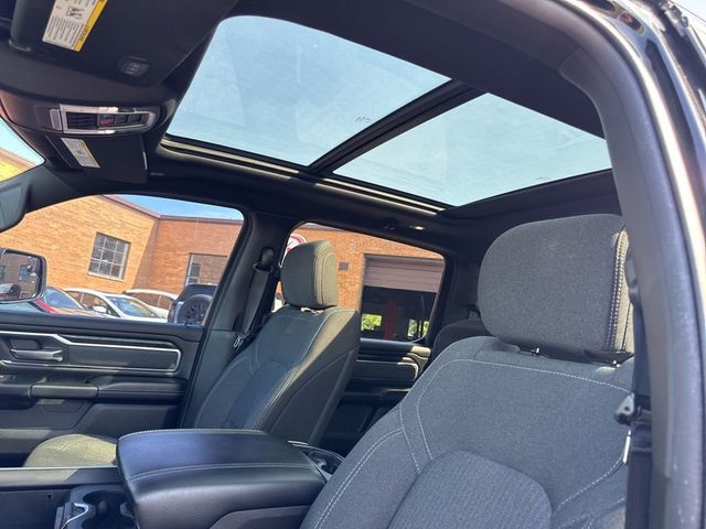 2019 Ram 1500 Big Horn/Lone Star 4x4 Crew Cab 5'7" Box - 23031651 - 5
