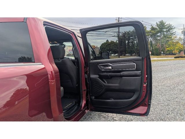 2019 Ram 1500 Big Horn/Lone Star 4x4 Crew Cab 5'7" Box - 22925812 - 11