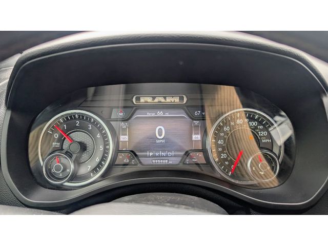 2019 Ram 1500 Big Horn/Lone Star 4x4 Crew Cab 5'7" Box - 22925812 - 19