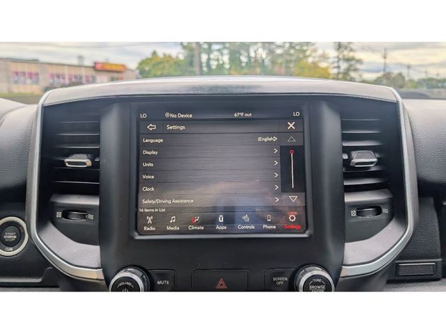 2019 Ram 1500 Big Horn/Lone Star 4x4 Crew Cab 5'7" Box - 22925812 - 26