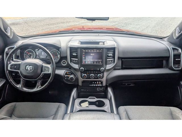 2019 Ram 1500 Big Horn/Lone Star 4x4 Crew Cab 5'7" Box - 22925812 - 31