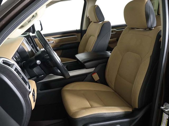 2019 Ram 1500 Big Horn/Lone Star 4x4 Crew Cab 5'7" Box - 22962043 - 25