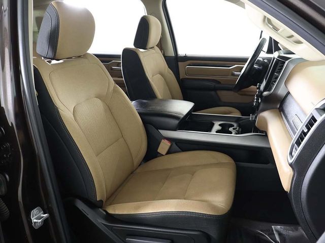 2019 Ram 1500 Big Horn/Lone Star 4x4 Crew Cab 5'7" Box - 22962043 - 26