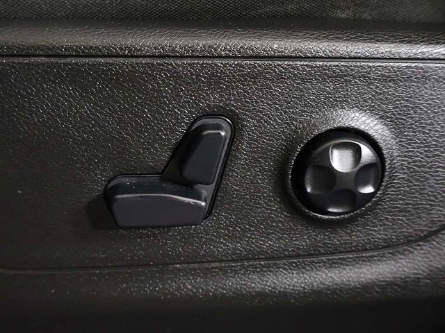 2019 Ram 1500 Big Horn/Lone Star 4x4 Crew Cab 5'7" Box - 22962043 - 29