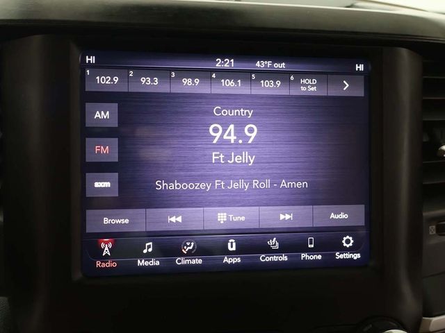 2019 Ram 1500 Big Horn/Lone Star 4x4 Crew Cab 5'7" Box - 22962043 - 42