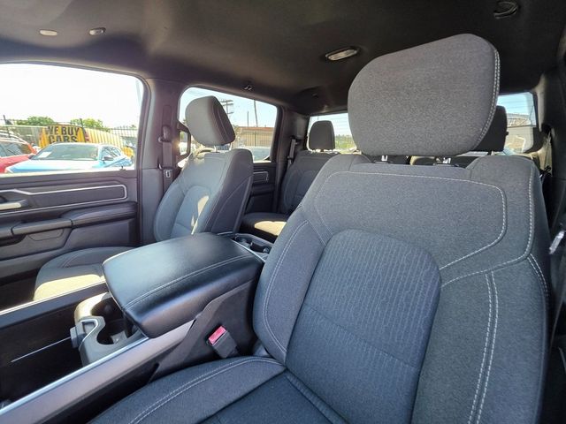 2019 Ram 1500 Big Horn/Lone Star 4x4 Crew Cab 5'7" Box - 22926863 - 13