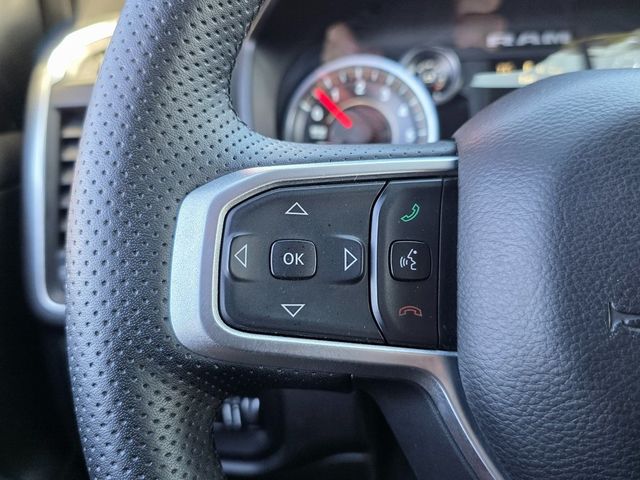 2019 Ram 1500 Big Horn/Lone Star 4x4 Crew Cab 5'7" Box - 22926863 - 22