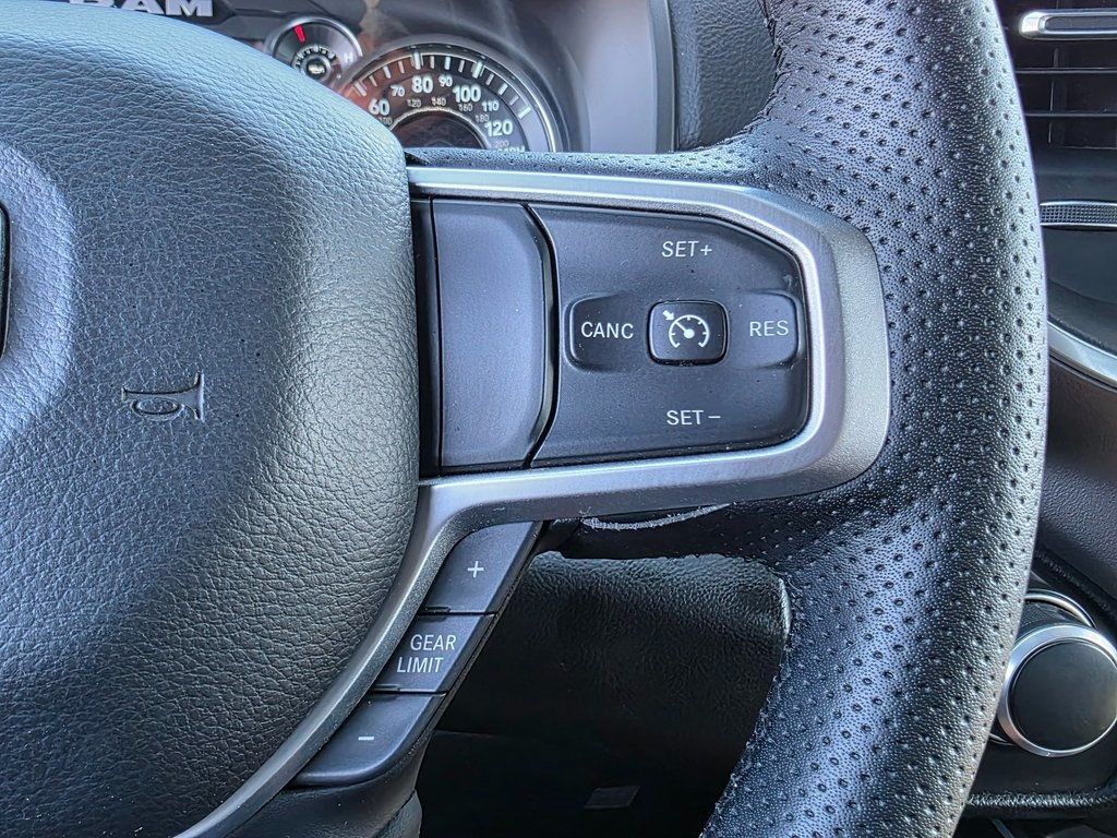 2019 Ram 1500 Big Horn/Lone Star 4x4 Crew Cab 5'7" Box - 22926863 - 24