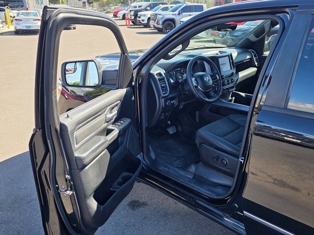 2019 Ram 1500 Big Horn/Lone Star 4x4 Crew Cab 5'7" Box - 22926863 - 41