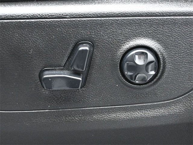 2019 Ram 1500 Big Horn/Lone Star 4x4 Crew Cab 5'7" Box - 22960903 - 13