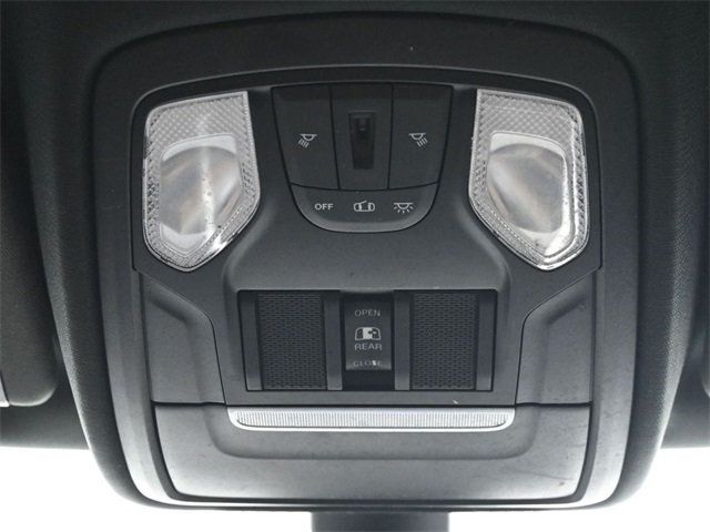 2019 Ram 1500 Big Horn/Lone Star 4x4 Crew Cab 5'7" Box - 22960903 - 18