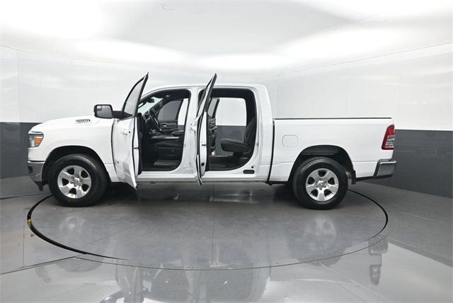 2019 Ram 1500 Big Horn/Lone Star 4x4 Crew Cab 5'7" Box - 22960903 - 41