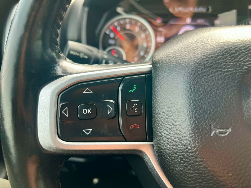 2019 Ram 1500 Big Horn/Lone Star 4x4 Crew Cab 6'4" Box - 23001125 - 17