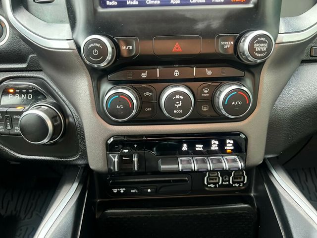 2019 Ram 1500 Big Horn/Lone Star 4x4 Crew Cab 6'4" Box - 23001125 - 28