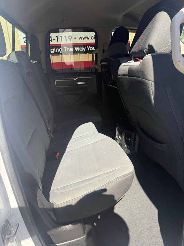 2019 Ram 1500 Big Horn/Lone Star 4x4 Quad Cab 6'4" Box - 22924151 - 11