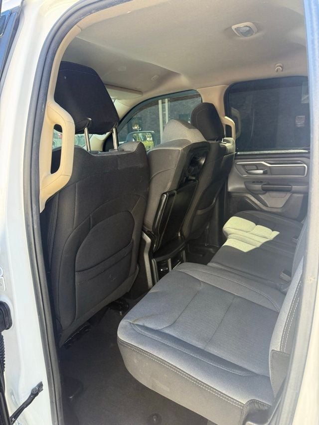 2019 Ram 1500 Big Horn/Lone Star 4x4 Quad Cab 6'4" Box - 22924151 - 14