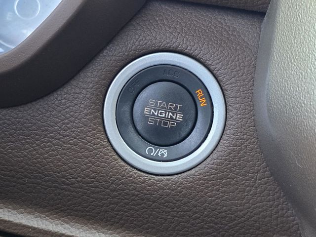 2019 Ram 1500 Laramie - 23030880 - 19