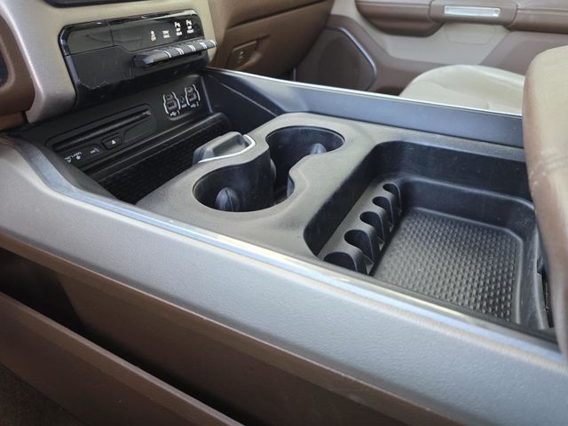 2019 Ram 1500 Laramie - 23030880 - 21