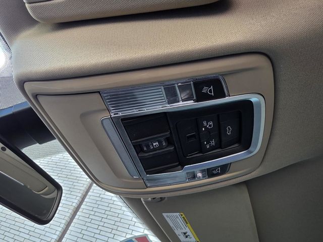 2019 Ram 1500 Laramie - 23030880 - 26