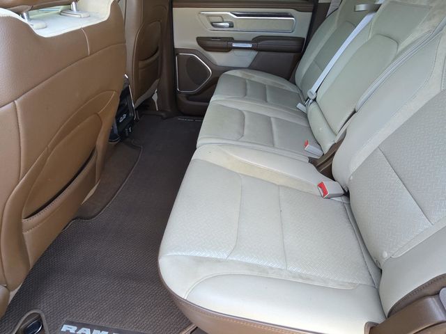 2019 Ram 1500 Laramie - 23030880 - 8