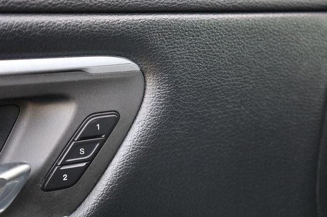 2019 Ram 1500 Laramie - 23052457 - 36