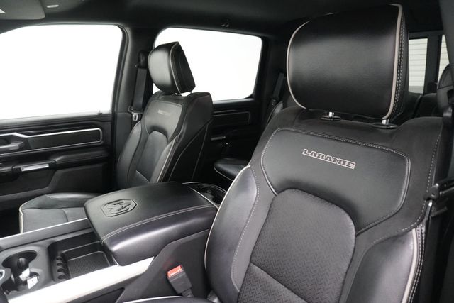 2019 Ram 1500 Laramie 4x2 Crew Cab 5'7" Box - 23001699 - 11