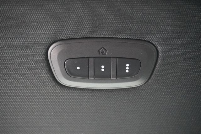 2019 Ram 1500 Laramie 4x2 Crew Cab 5'7" Box - 23001699 - 24